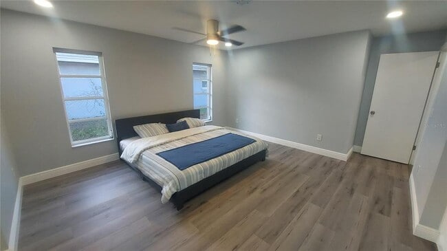 Building Photo - 1811 Forest Dr