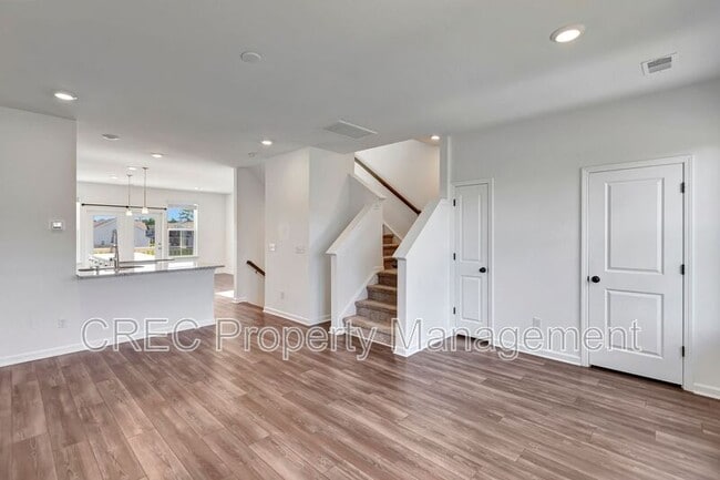 Building Photo - 831 Recess Pt Dr