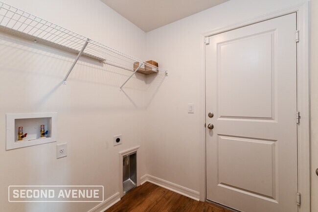 Building Photo - 1710 NW 18th St