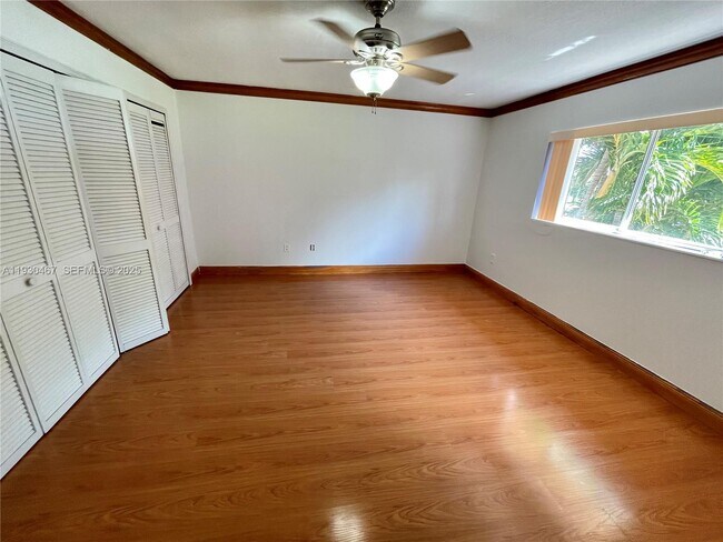 Building Photo - 10223 SW 156th Ave