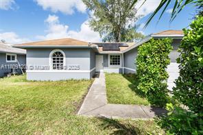 Building Photo - 1020 SW 8th St