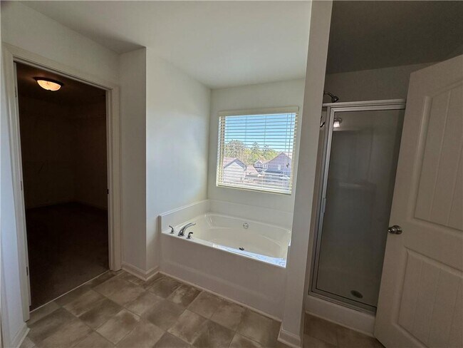 Building Photo - 2378 Centenary Way Ct