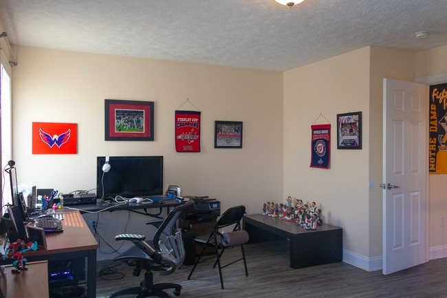 Building Photo - Available for the 2026-2027 lease term.