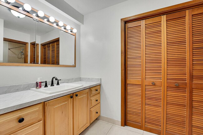 Building Photo - 17717 Bridle Ln