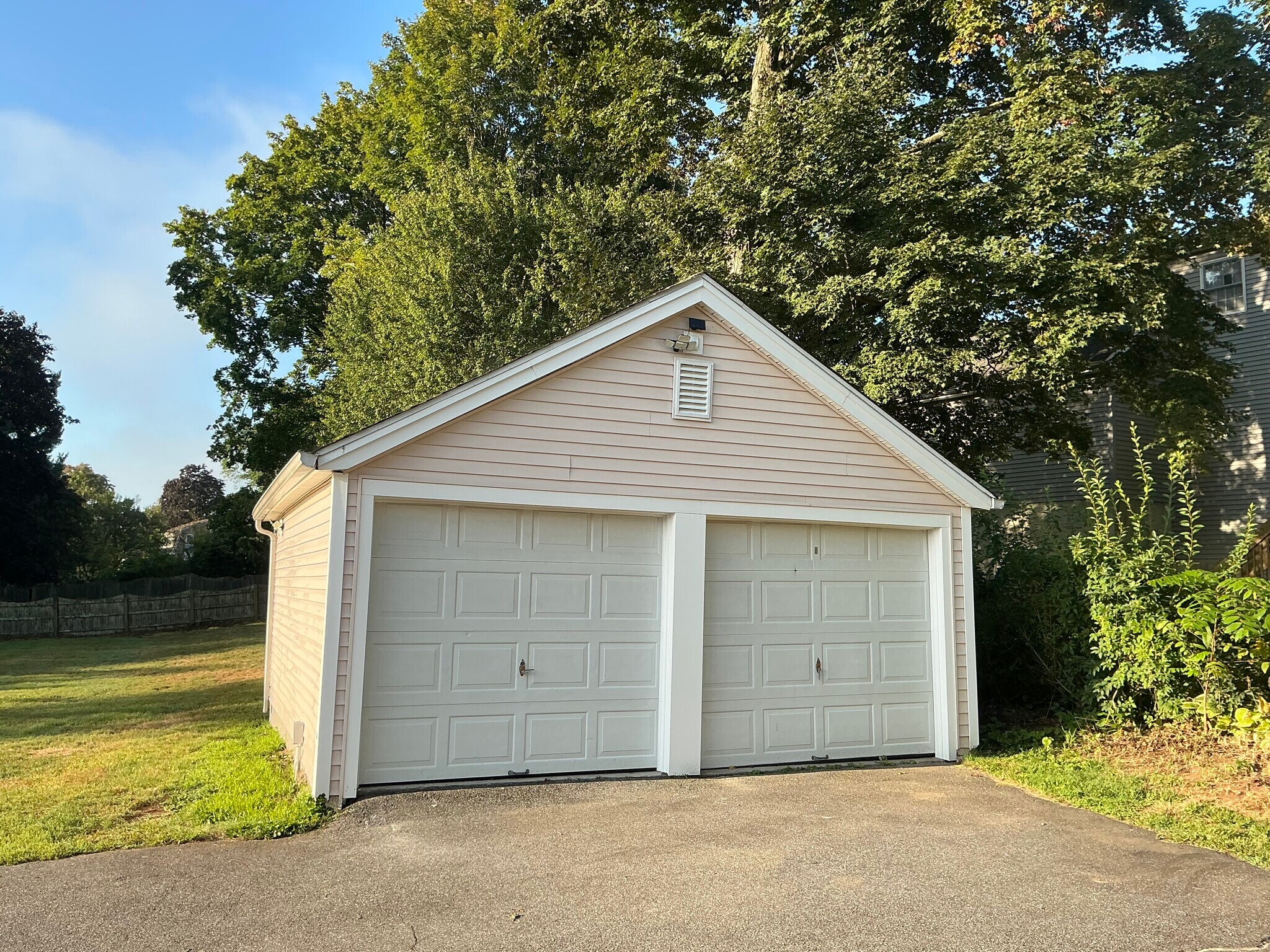 Building Photo - 35 West St