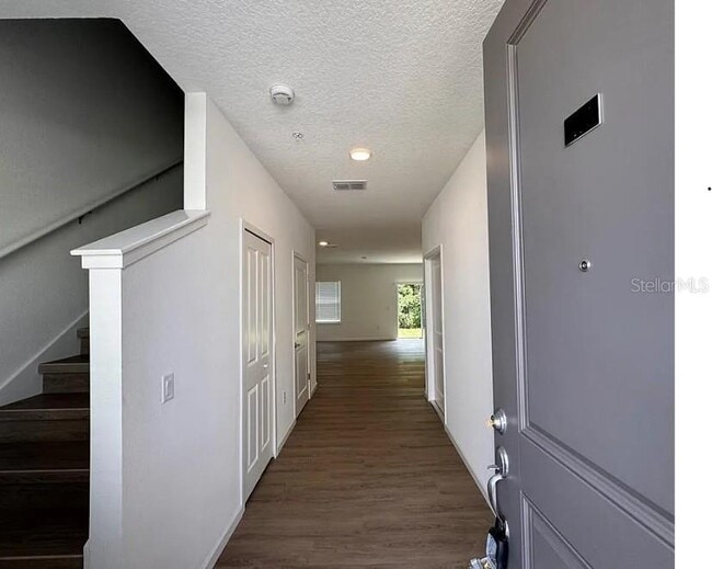 Building Photo - 1213 Southstation Pl