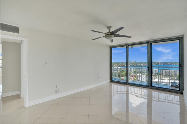 Building Photo - 18041 Biscayne Blvd