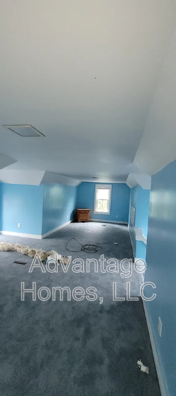 Building Photo - 3222 Charlotte St