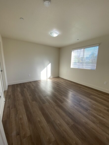 Building Photo - 11312 Huston St
