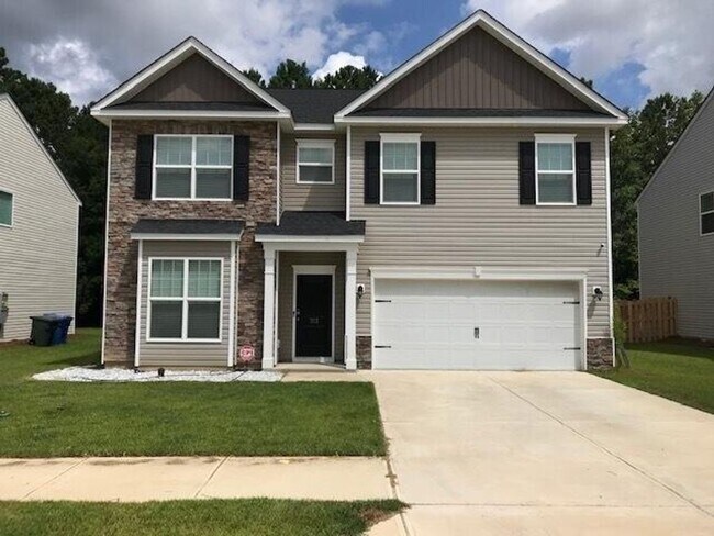 Building Photo - 4Bed/2.5Bath 2729 sq ft home located in Burnside Farms