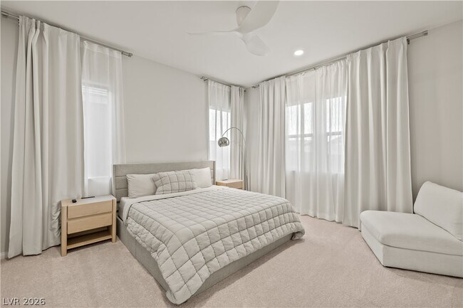 Building Photo - 684 Ambridge Dr