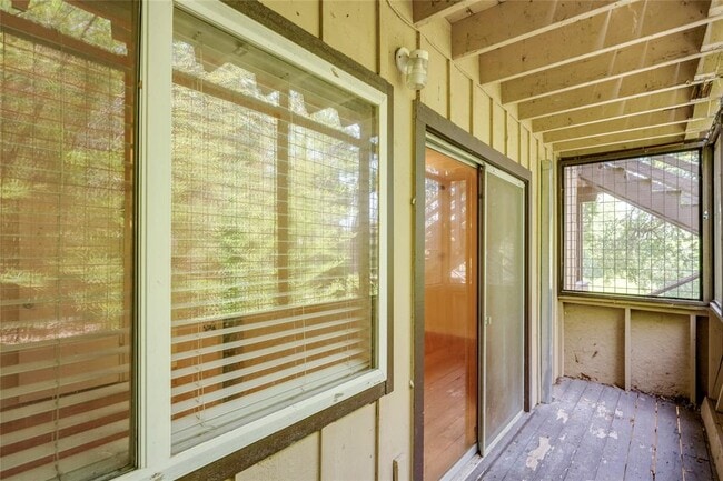 Building Photo - 1511 Shoal Creek Blvd