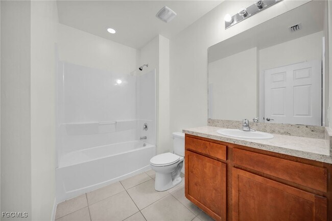 Building Photo - 3477 Acapulco Cir