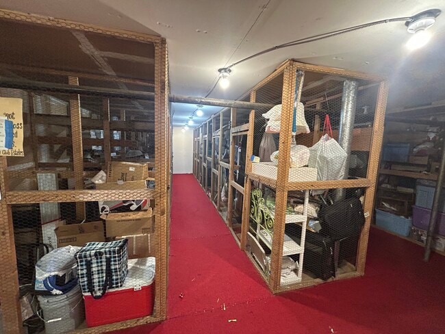 Building Photo - 2904 W 33rd St