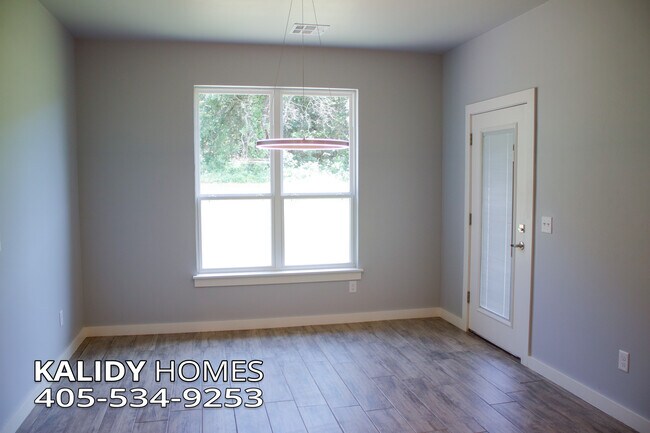 Building Photo - 17904 Salem Rd