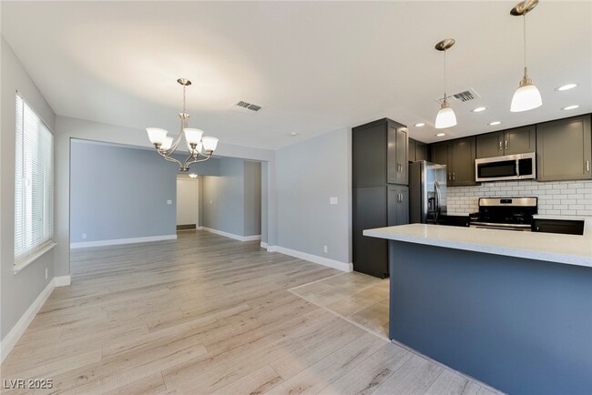 Building Photo - 3542 Bronco Rd