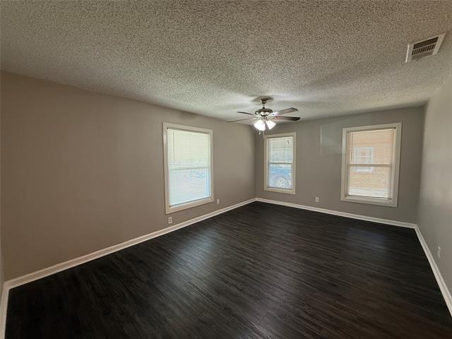 Building Photo - 1715 W Elm St