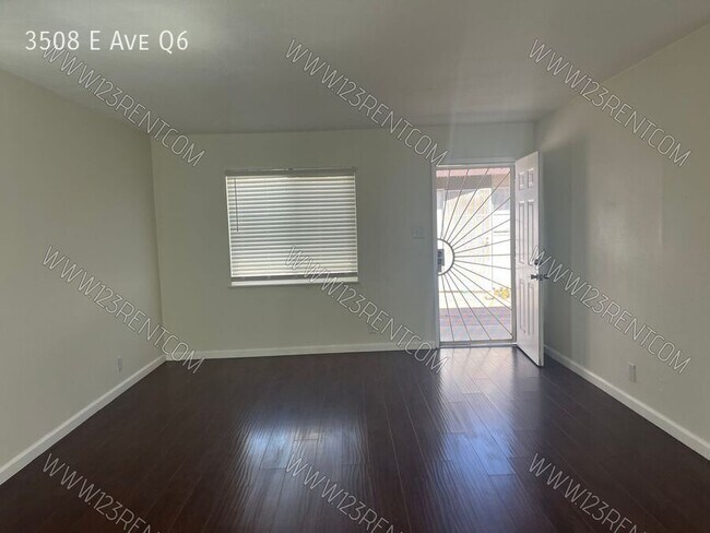 Building Photo - 3508 E Ave Q6