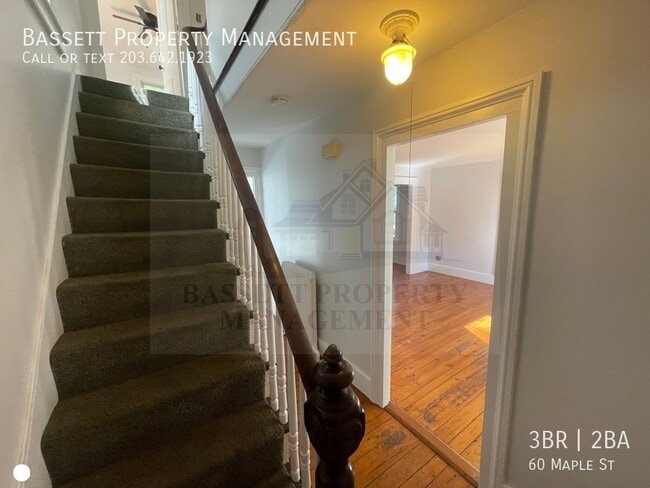 Building Photo - 60 Maple St