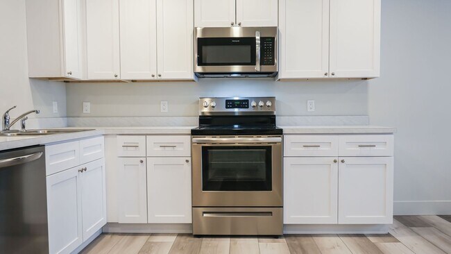Interior Photo - Skyview Lofts