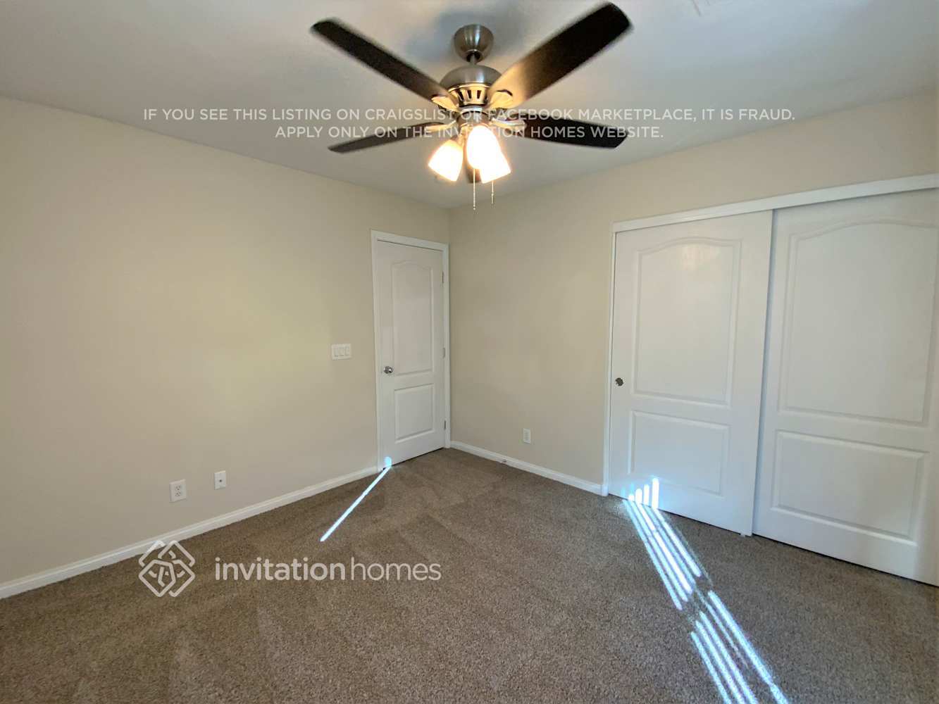 Building Photo - 10642 Gibbous Moon Dr