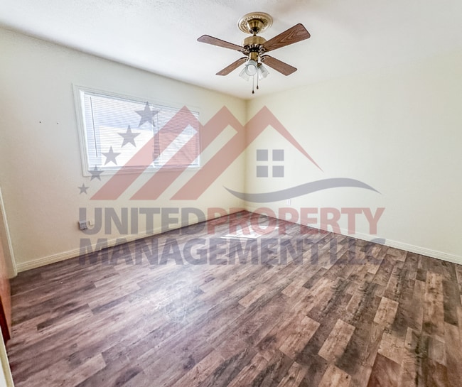 Building Photo - 4 bedroom for rent in Carlsbad NM