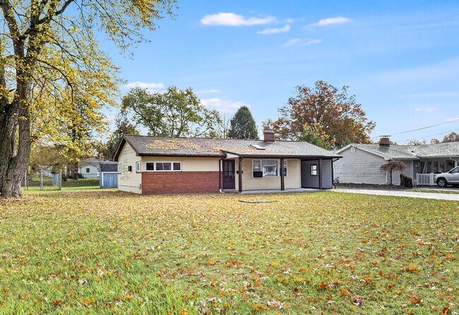 Primary Photo - Austintown, 3 Bedroom Ranch For Rent