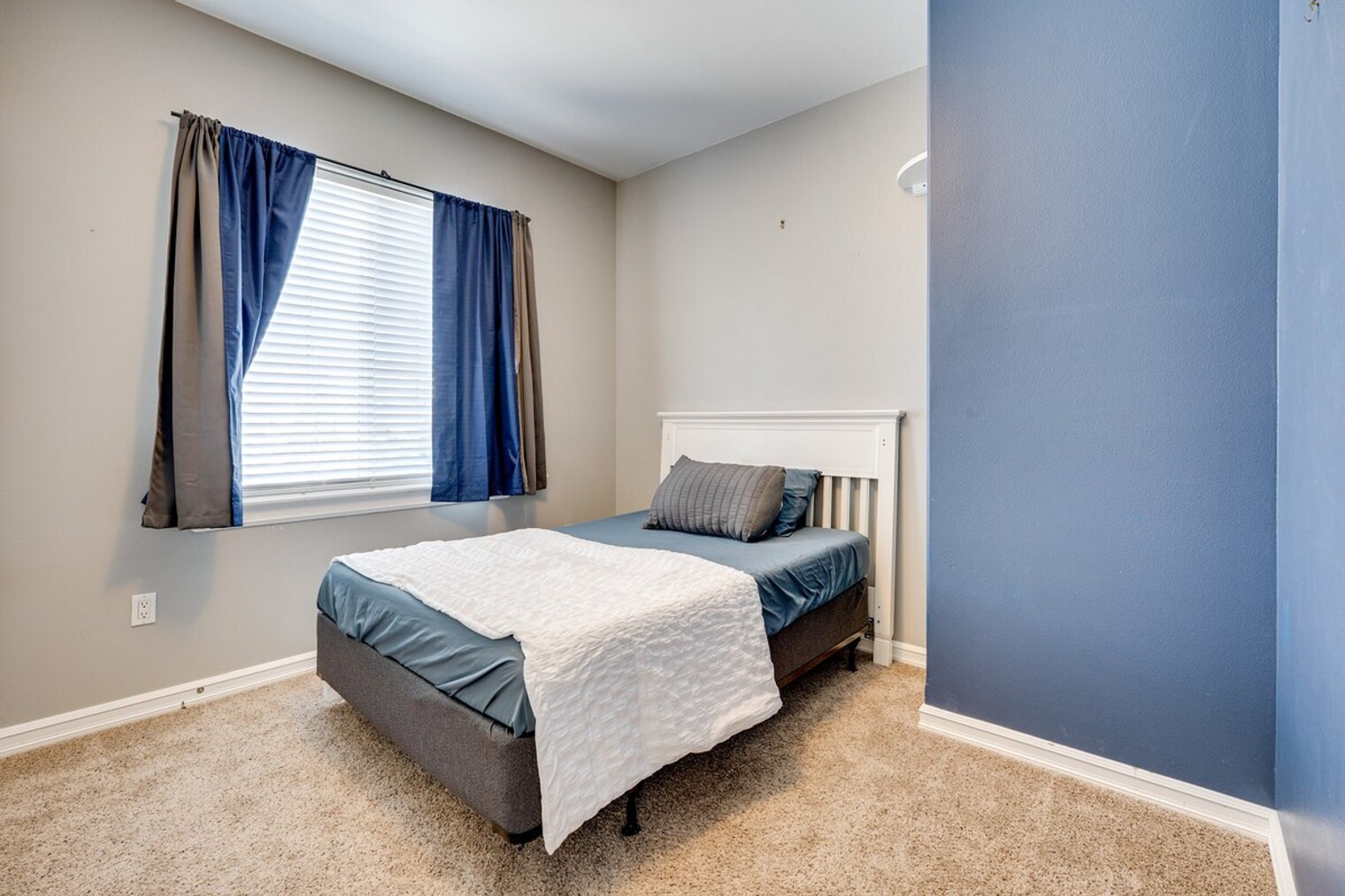 Building Photo - 7715 Dune Lake Rd SE