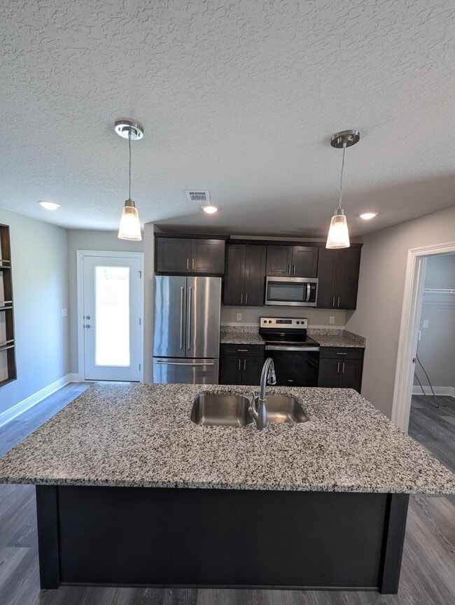 Building Photo - 7202 Lost Treasure Ct