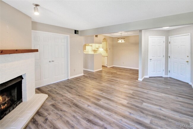 Building Photo - 121 Shirley Ridge Dr