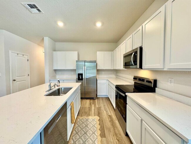 Building Photo - 2481 Mellow Ln