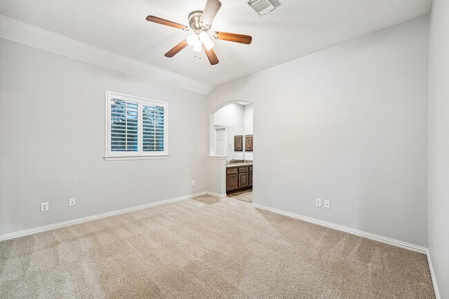 Building Photo - 46 Marquise Oaks Pl