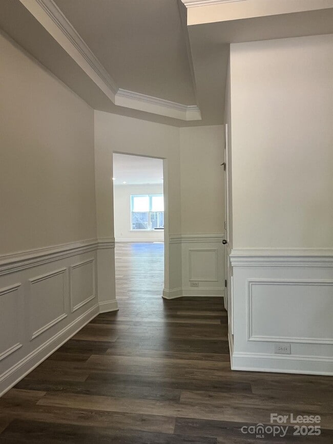 Building Photo - 6814 Harris Bay Rd