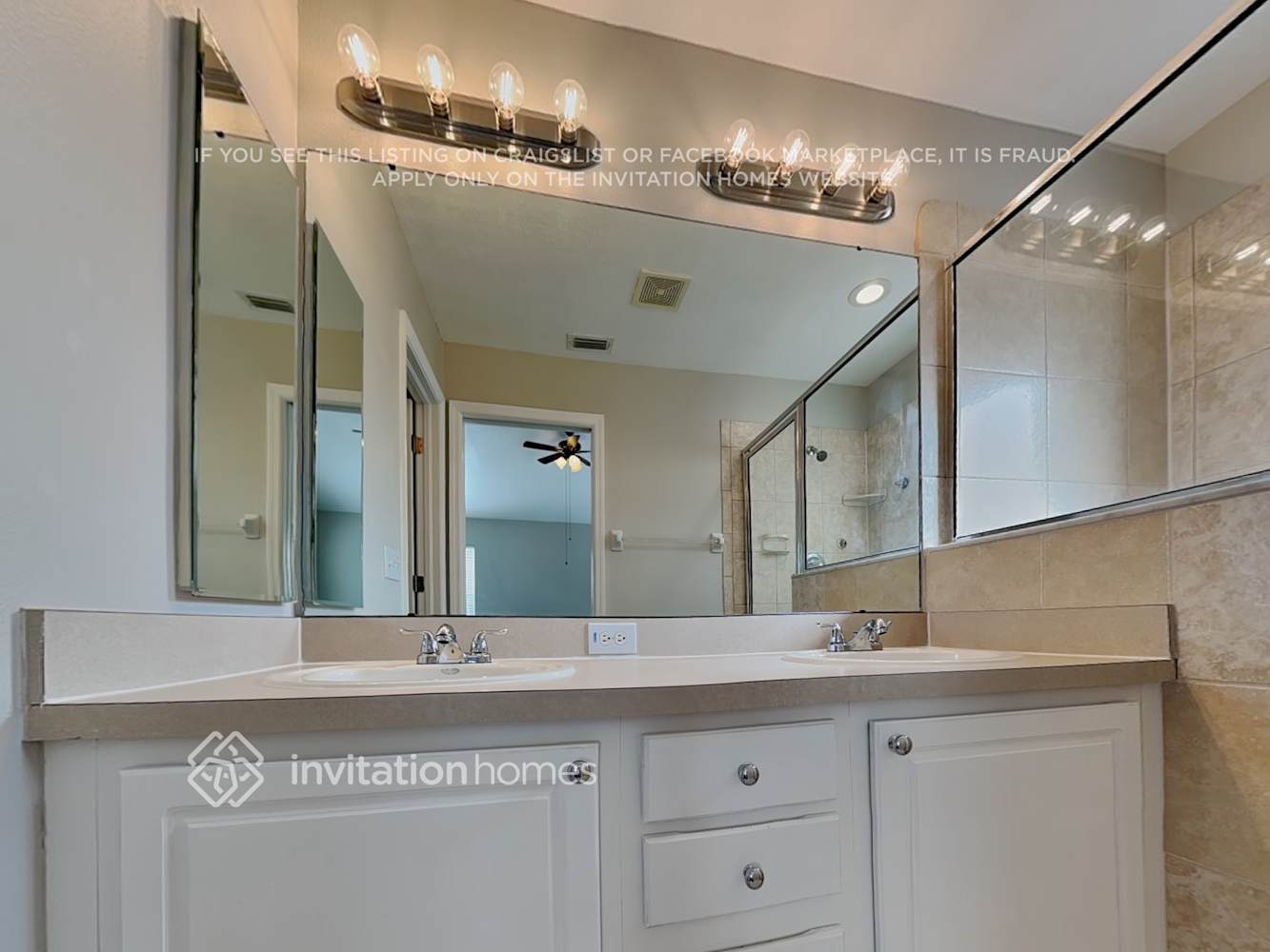 Building Photo - 17905 Havenview Ln