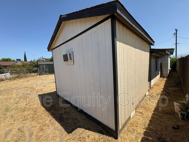 Building Photo - 38745 1/2 Campbell Dr
