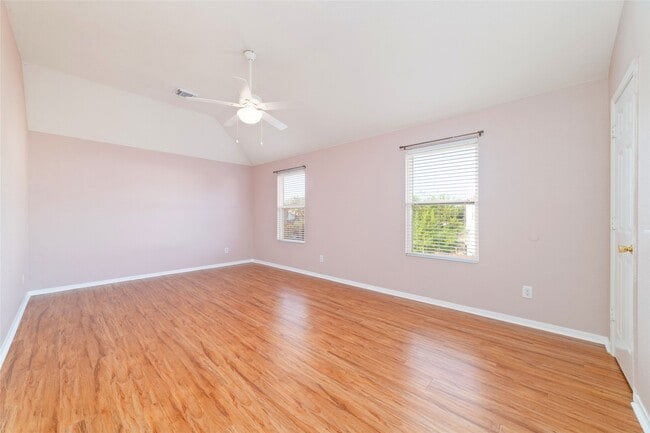 Building Photo - 2707 Youpon Lake Ct
