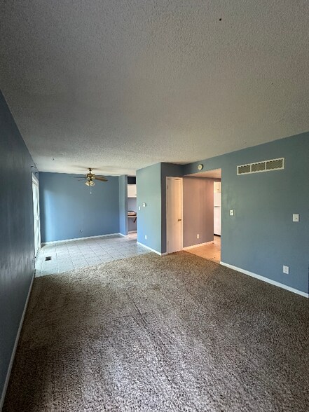 Primary Photo - 2117 Quail Creek Dr