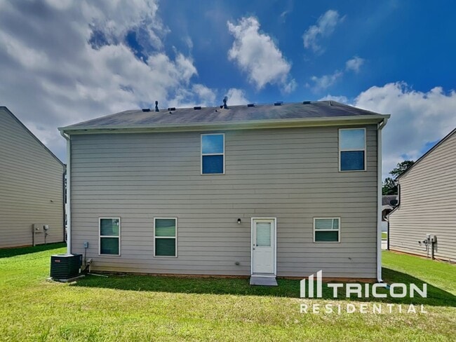Building Photo - 2362 Clapton Ct