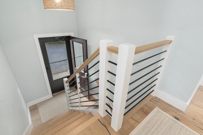 Building Photo - 117 Indian Ave