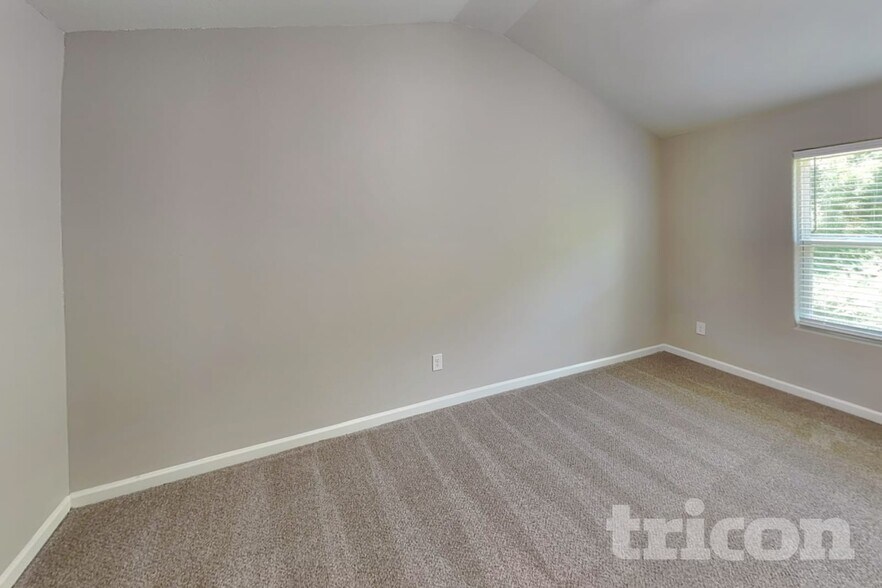 Building Photo - 4717 Opus Ln