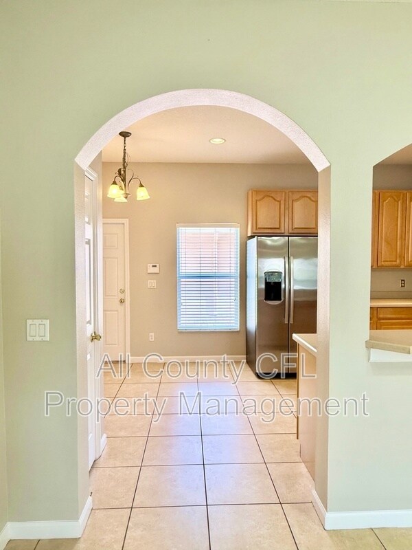 Building Photo - 16752 Cedar Crest Dr