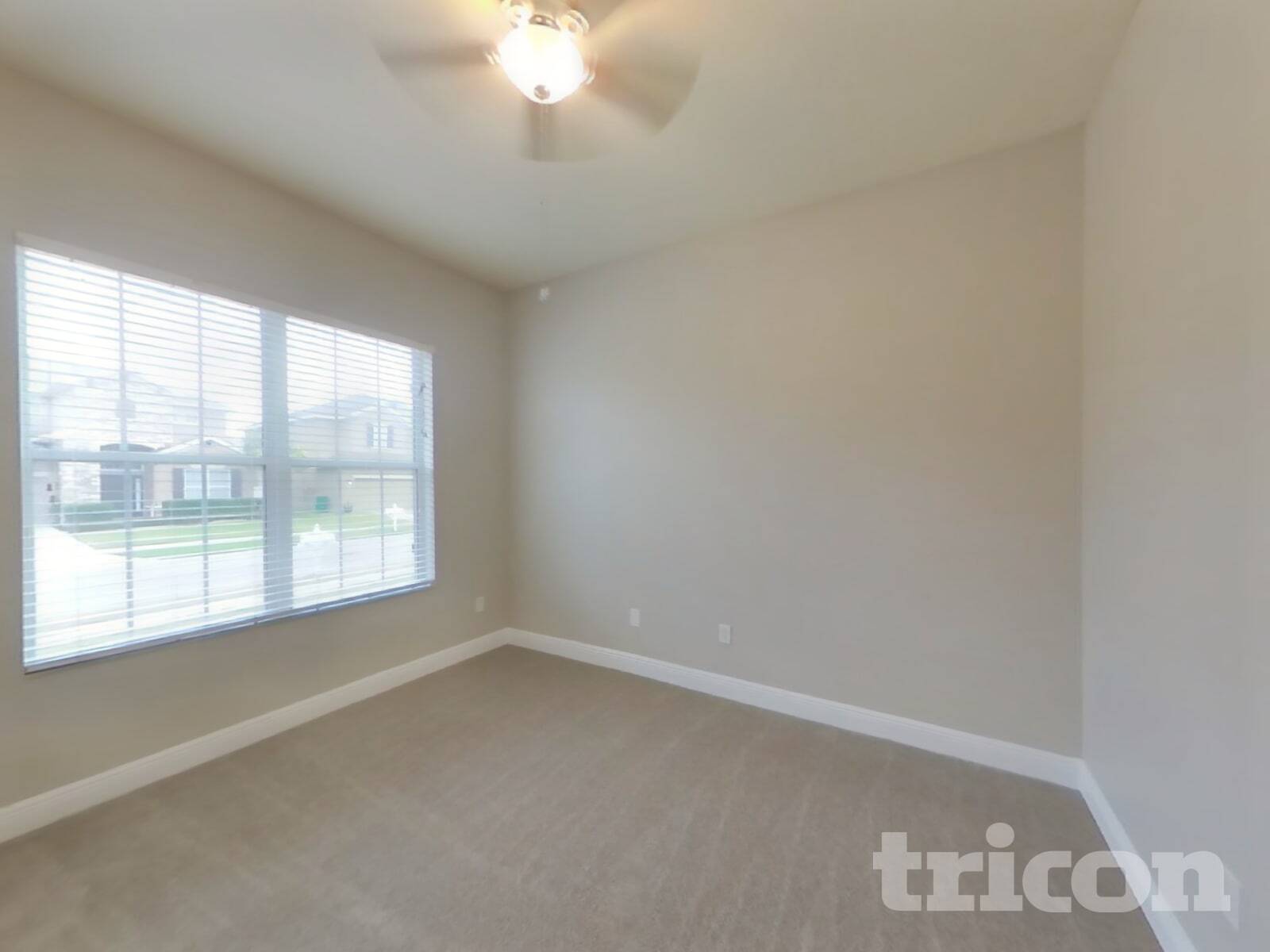 Building Photo - 30656 Palmerston Pl