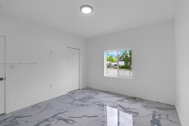 Building Photo - 11870 SW 220th Terrace