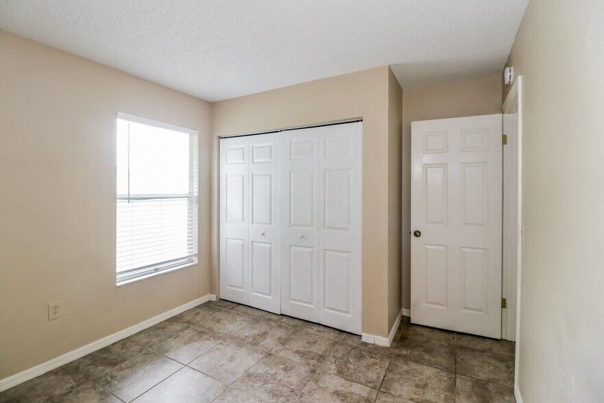 Building Photo - 8537 Berkley Dr