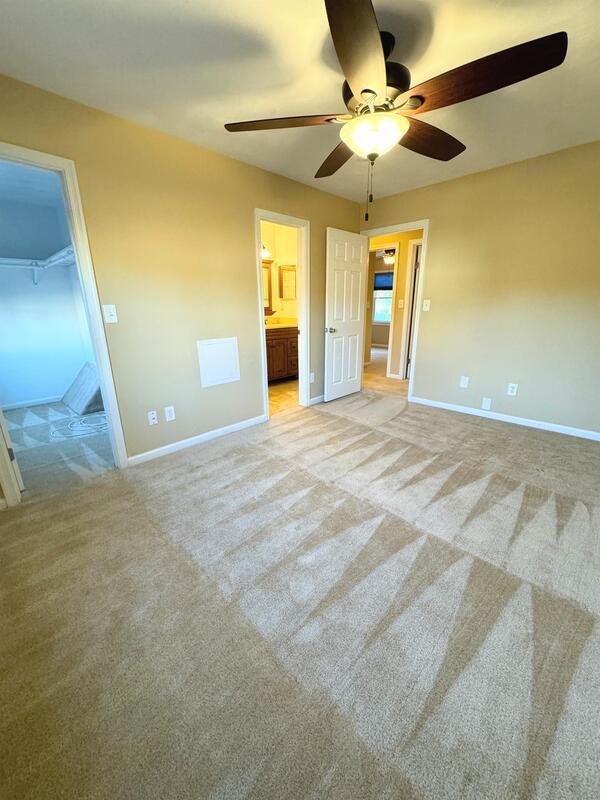 Building Photo - 1363 Battleford Dr