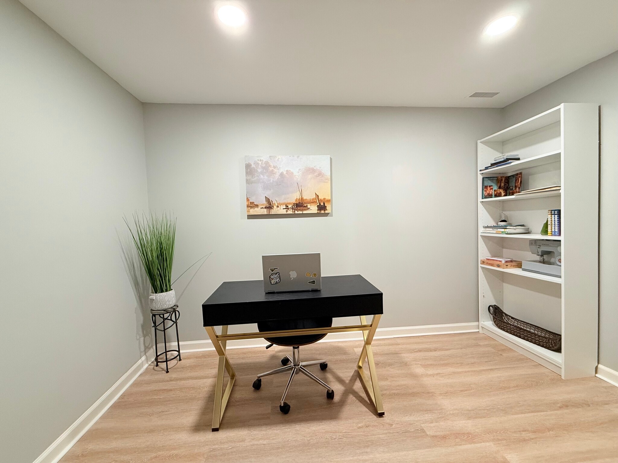 Building Photo - 12088 Maidenhair Dr