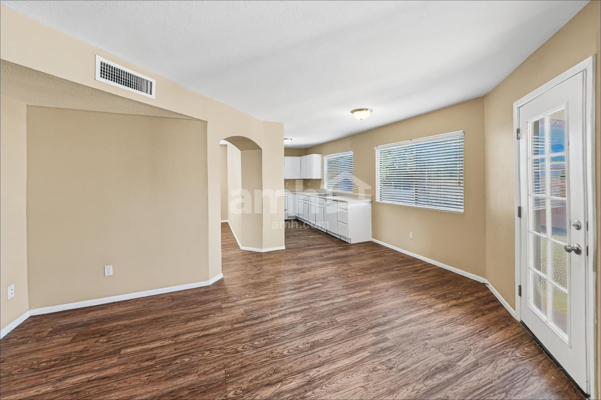 Building Photo - 9957 E Paseo San Ardo