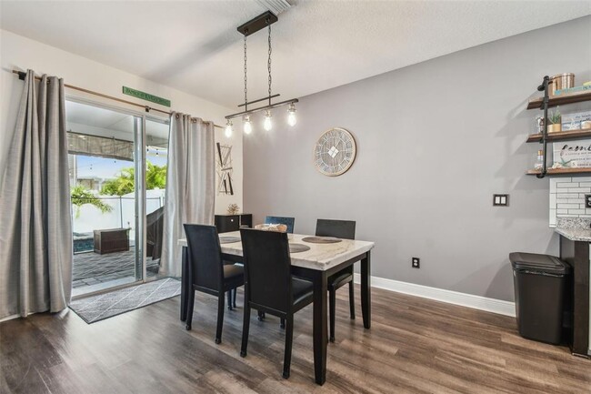 Building Photo - 8148 Artisan Cir
