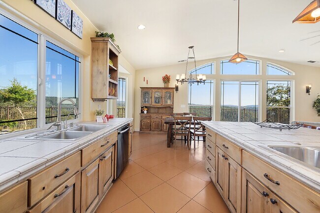Building Photo - 6801 Sagittarius Rd
