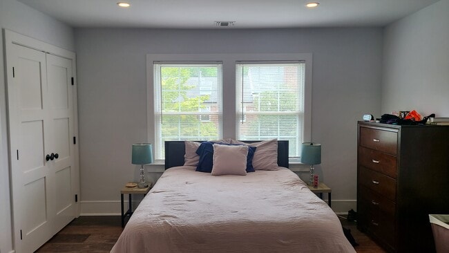 Building Photo - 25 Wilmer St